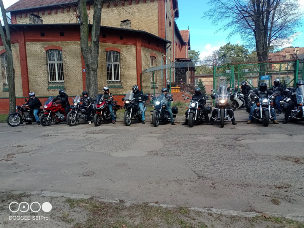 ZAJĄCZEK WIELKANOCNY NA ODDZIALE XIX