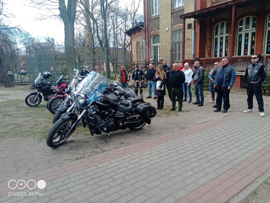 ZAJĄCZEK WIELKANOCNY NA ODDZIALE XIX